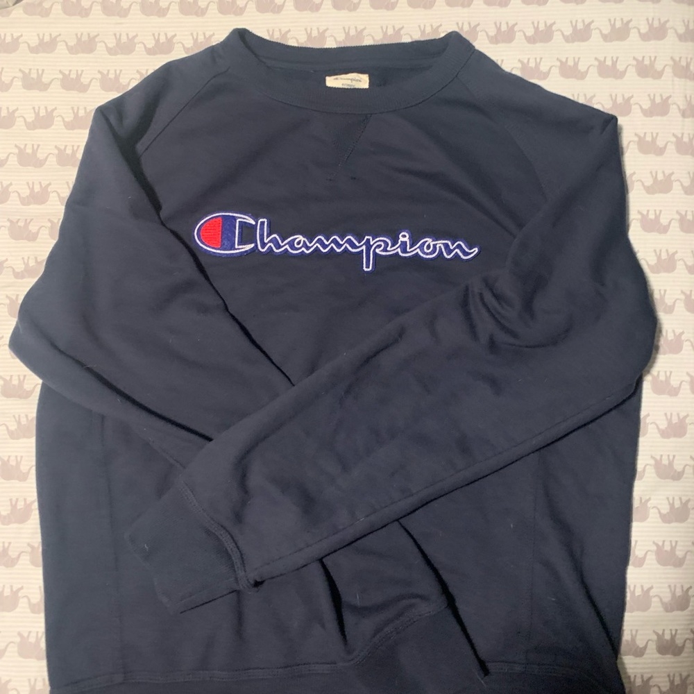 Navy Blue Men’s Large Champion Crew Neck